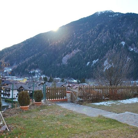 Ferienwohnung Villetta Con Giardino E Panorama Carisolo Exterior foto