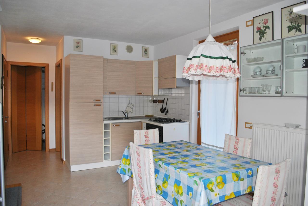 Ferienwohnung Villetta Con Giardino E Panorama Carisolo Exterior foto